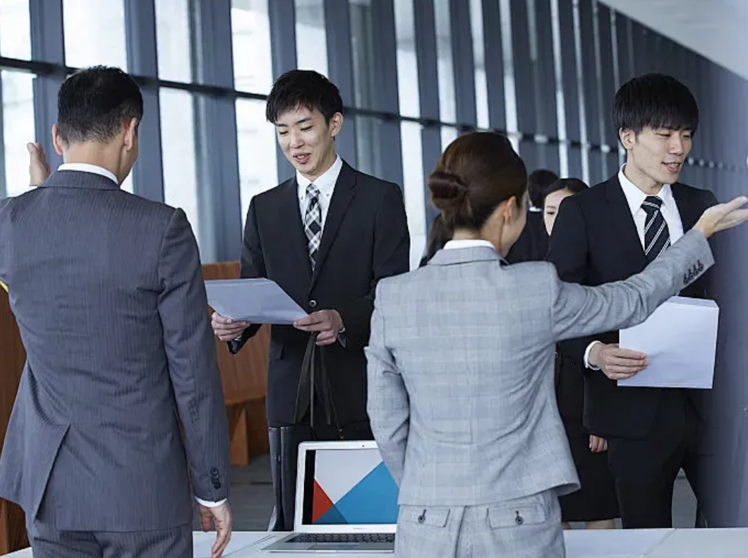 HJC�ƽ�ǡ�(�й���)���Źٷ���վ